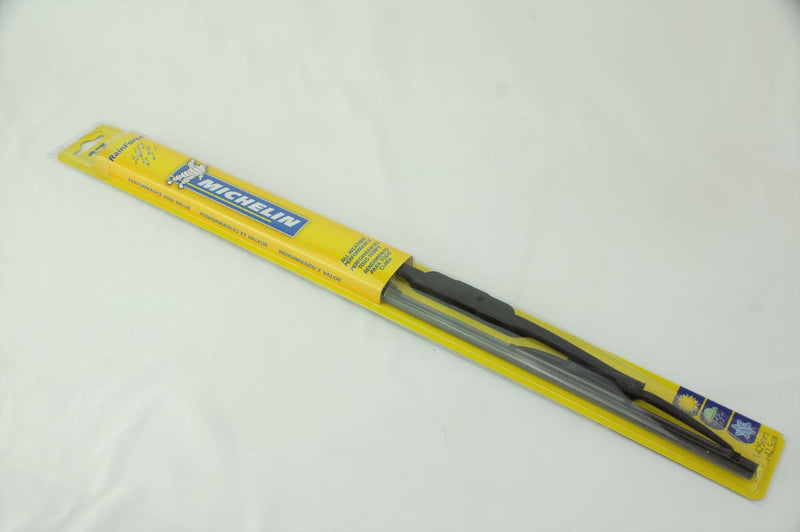 Michelin 3717 RainForce All Weather Performance Series Wiper Blade 17 inch 430mm