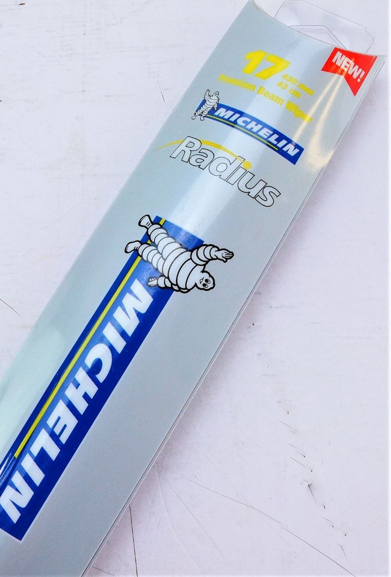 Michelin 17 inch Radius Premium Beam w/ Frameless Curved Design Wiper Blade
