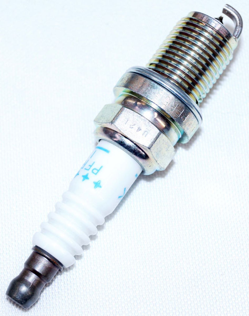 NGK 2647 PFR5G-11 Laser Platinum Spark Plug