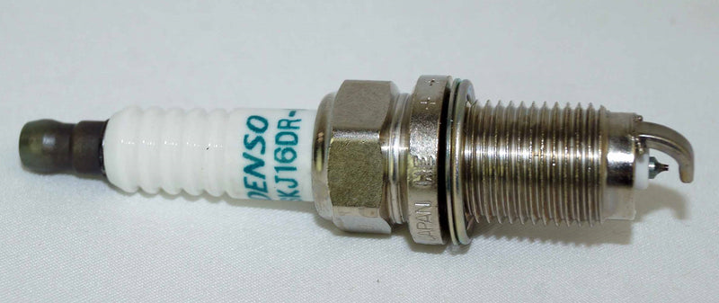 Denso 3422 SKJ16DR-M11 Spark Plug Iridium Long Life