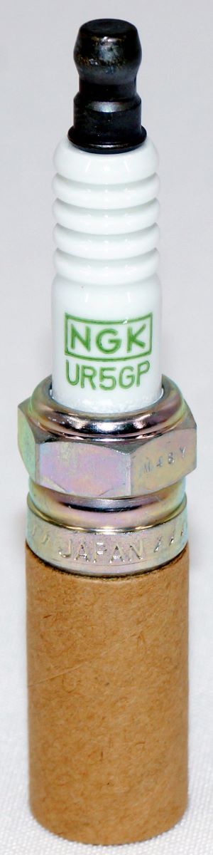NGK 3547 G-Power Platinum Spark Plug UR5GP