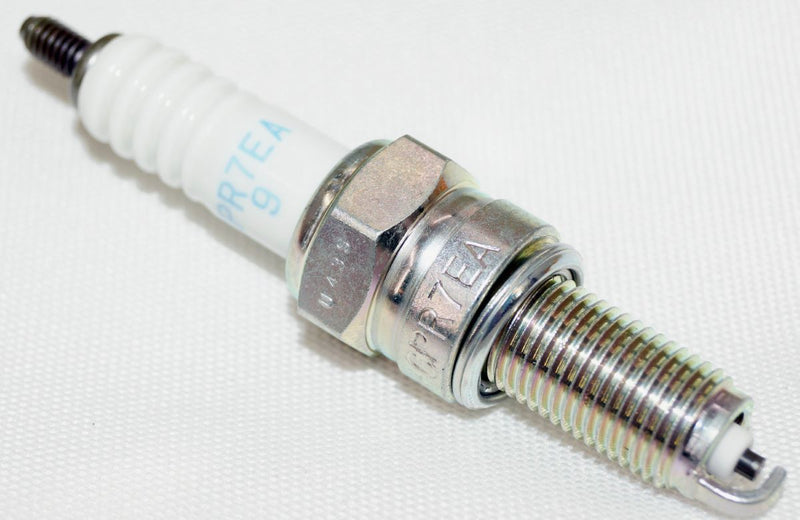 NGK 3901 Spark Plug CPR7EA9 Kawasaki Yamaha Honda