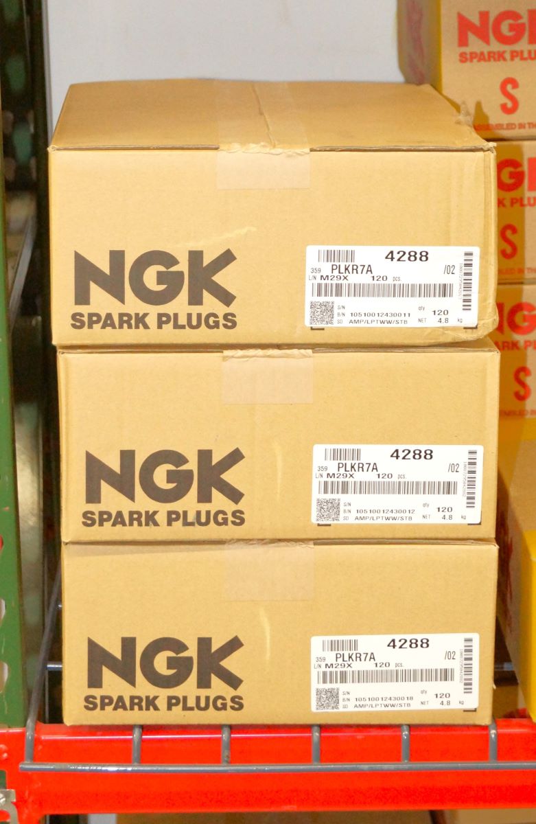 NGK 4288 Laser Platinum Spark Plug PLKR7A