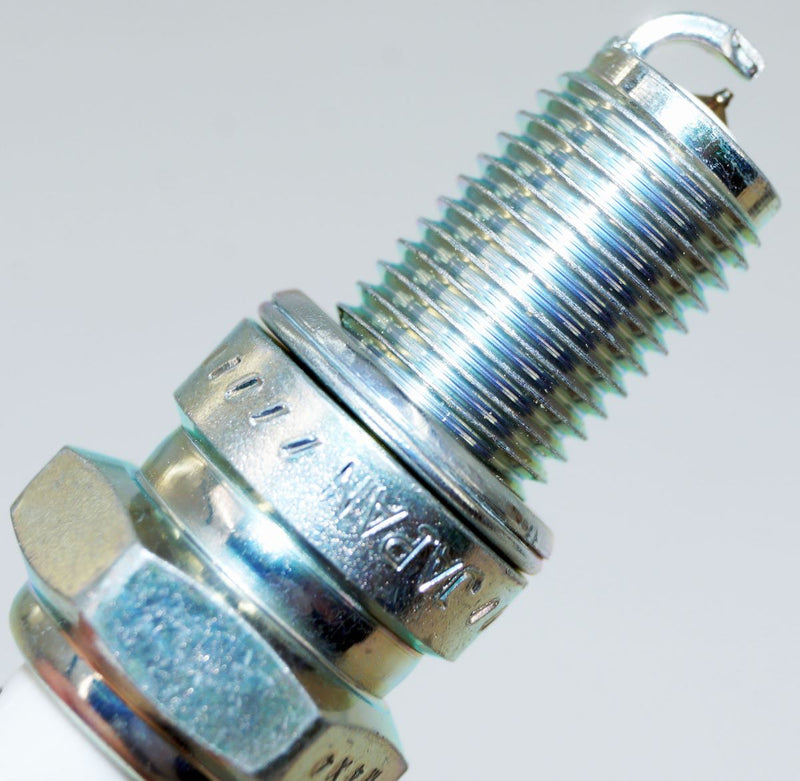 NGK 4772 DR9EIX Iridium IX Spark Plug