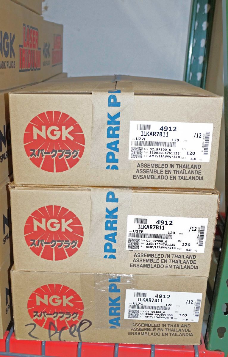 NGK 4912 Laser Iridium Spark Plug ILKAR7B11 for Toyota Scion Pontiac