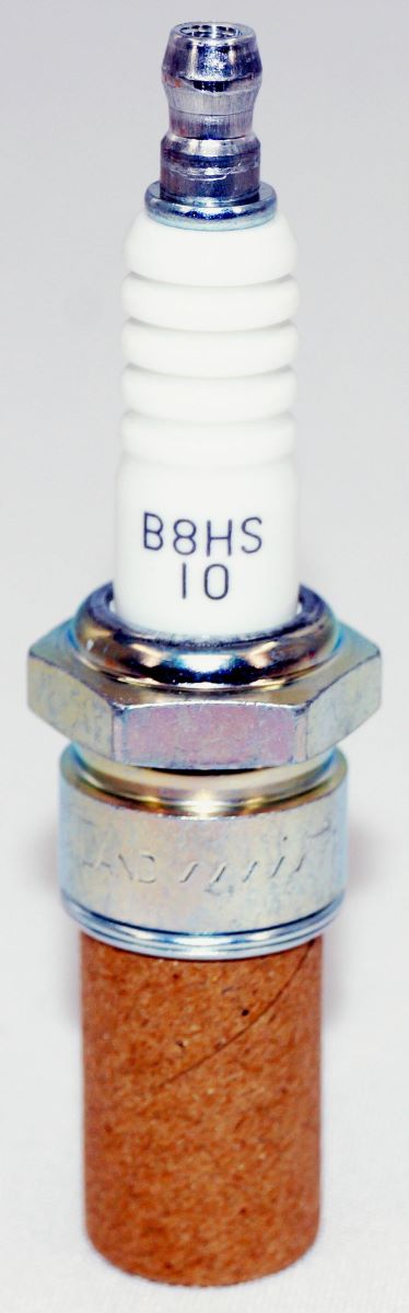 NGK 5126 Nickel Spark Plug B8HS10 Marine Outboard Suzuki Yamaha