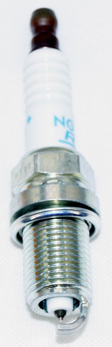 NGK 5542 PFR6T-10G Laser Platinum Spark Plug
