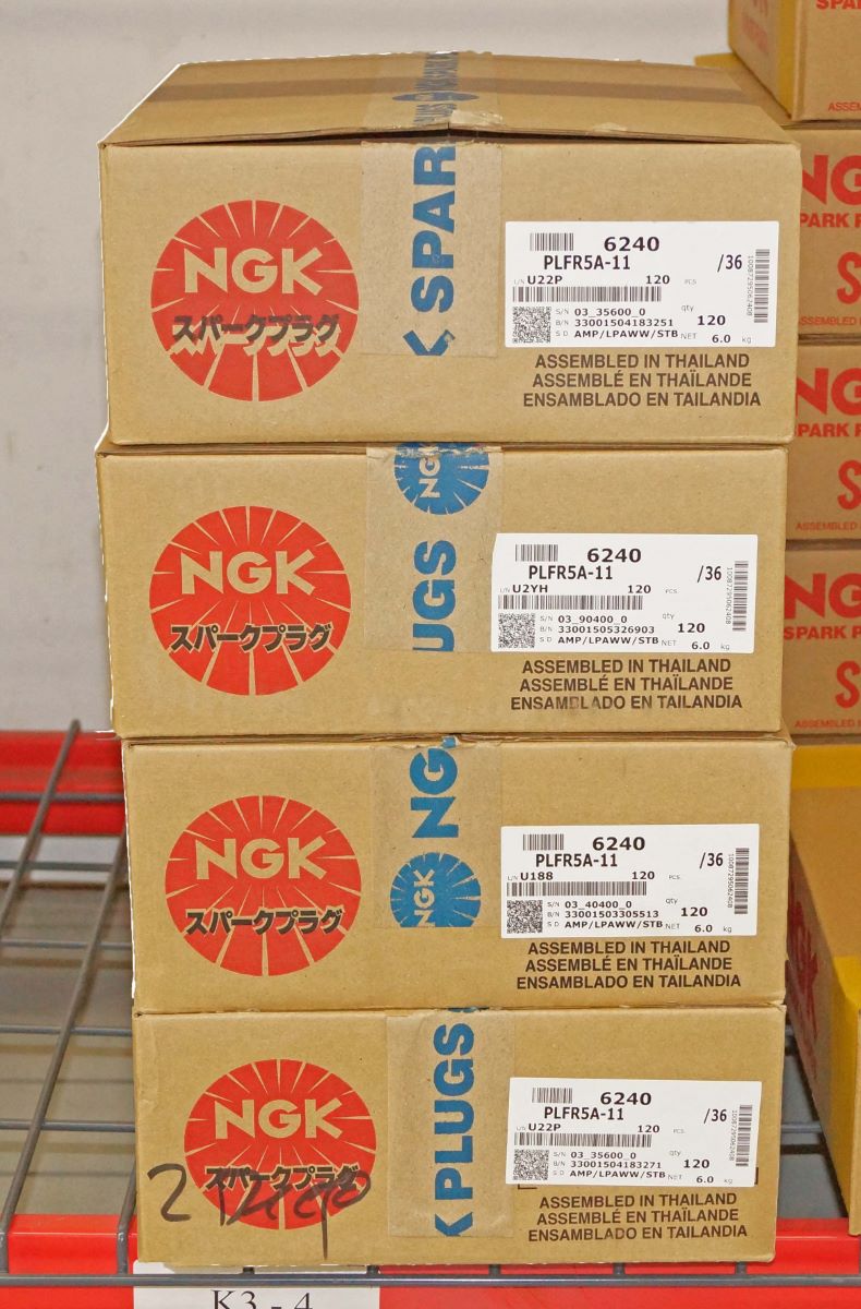 NGK 6240 Laser Platinum Spark Plug PLFR5A11