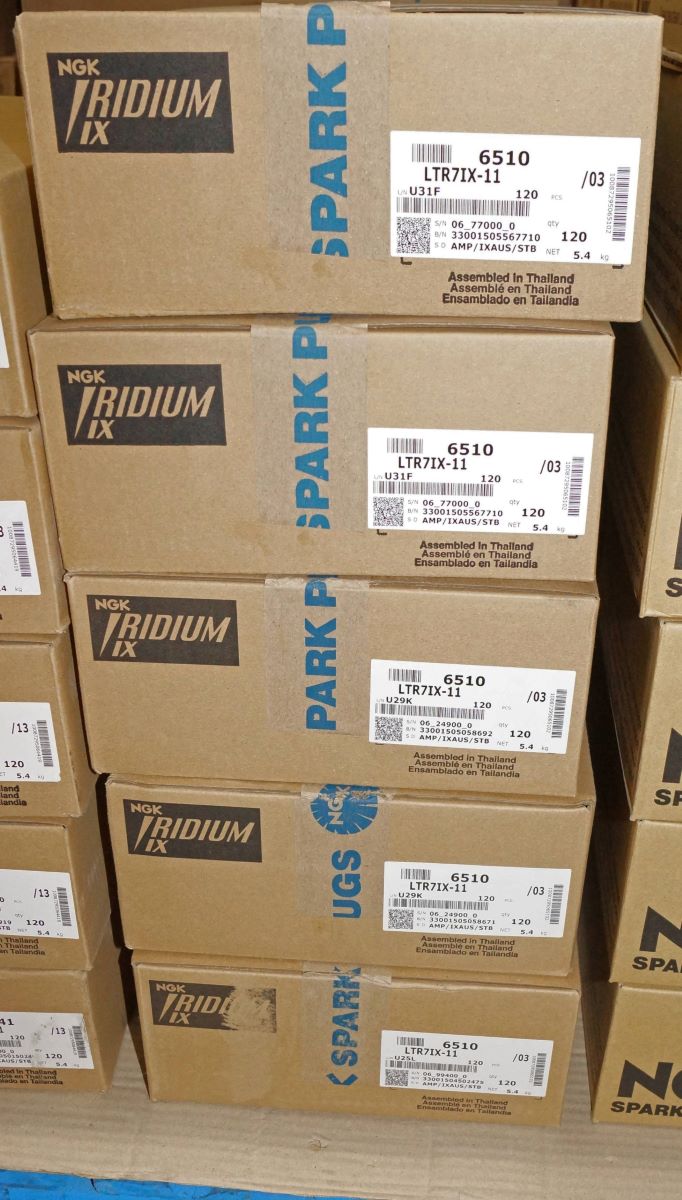 NGK 6510 LTR7IX-11 Iridium IX Spark Plug