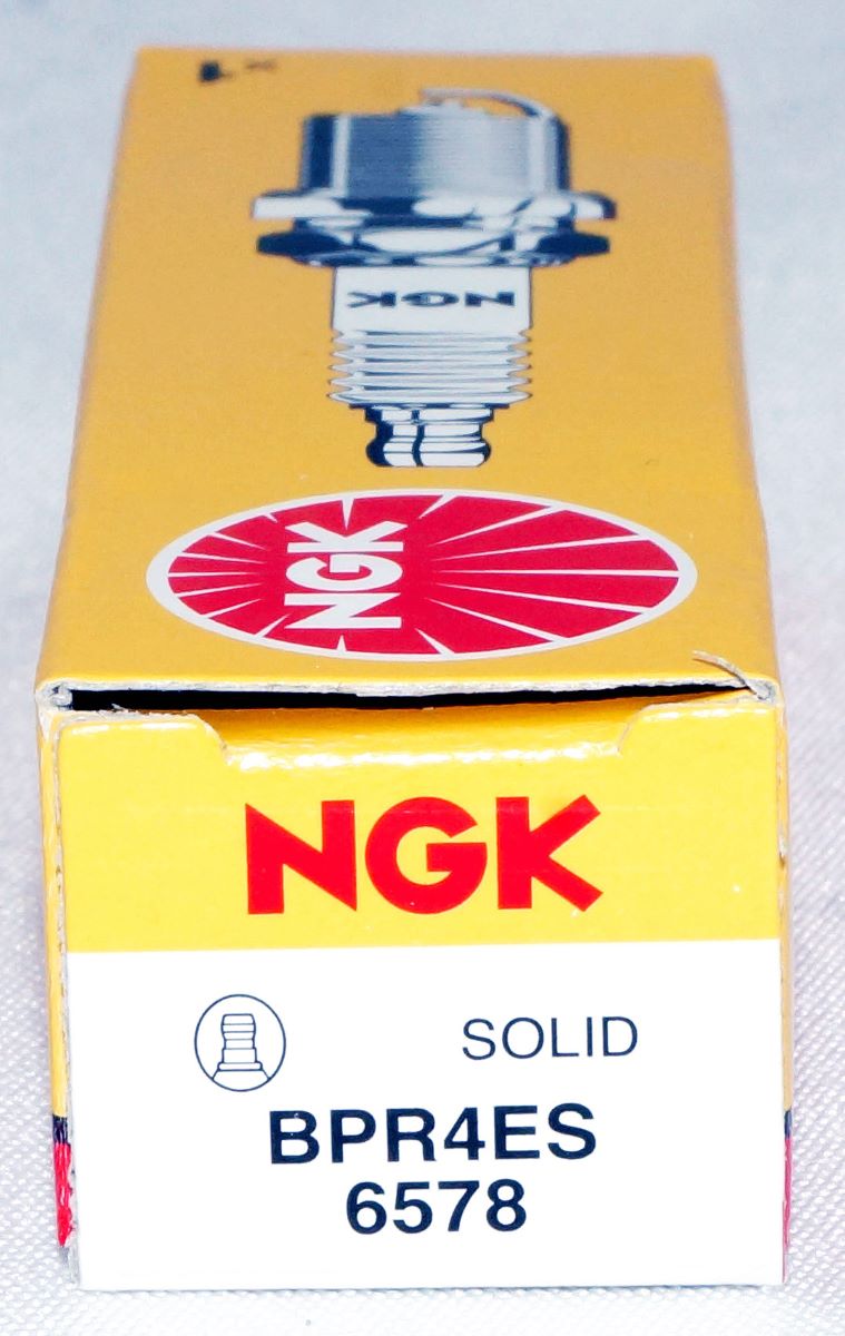 NGK 6578 Standard Spark Plug BPR4ES for Many Classic Cars and Engines