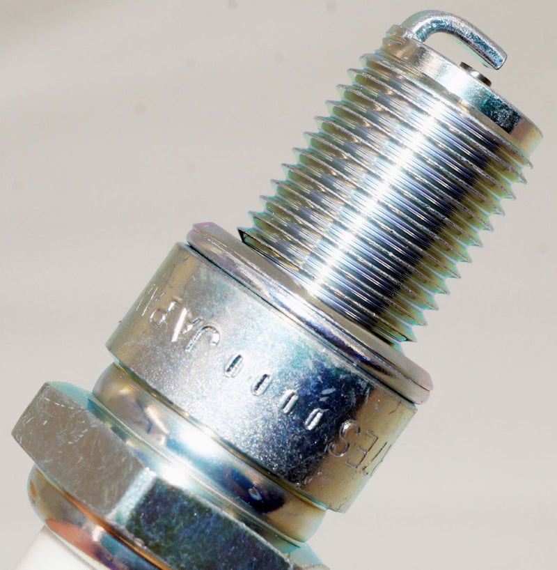 NGK 6615 BR7ES Nickel Spark Plug