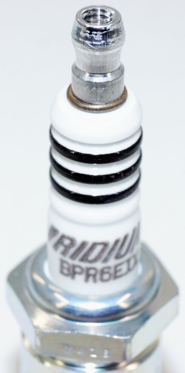 NGK 6637 BPR6EIX Iridium IX Spark Plug