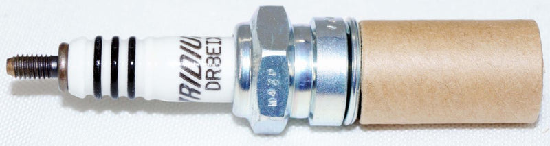 NGK 6681 DR8EIX Iridium IX Spark Plug