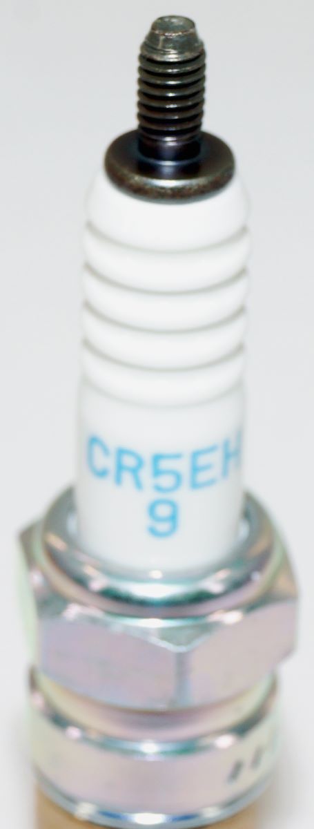 NGK 6689 CR5EH-9 Nickel Spark Plug