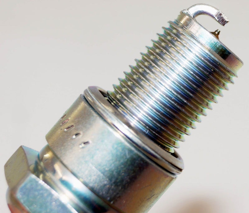 NGK 6747 BR8EIX Iridium IX Spark Plug for Marine Go-Kart Power Sport