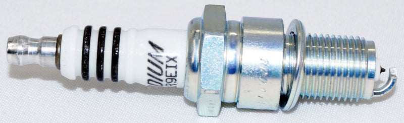 NGK 6853 Iridium IX Spark Plug BPR9EIX