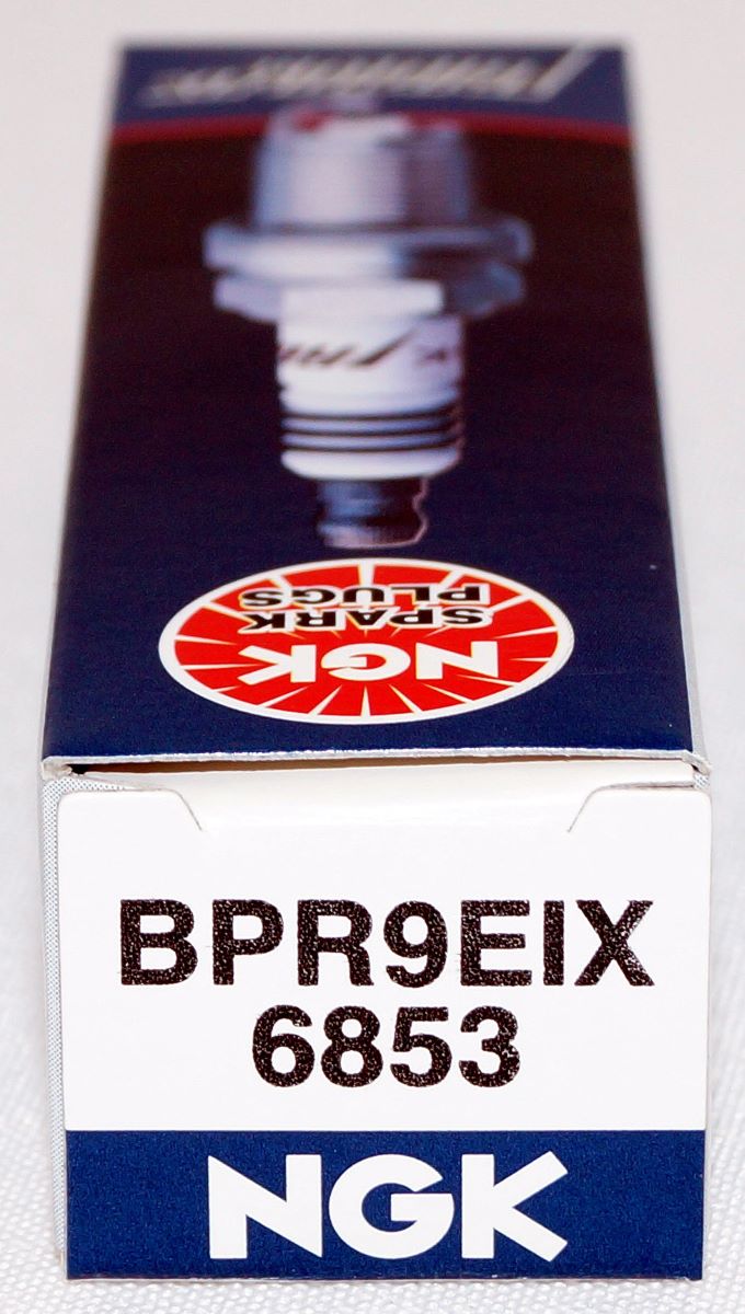 NGK 6853 Iridium IX Spark Plug BPR9EIX