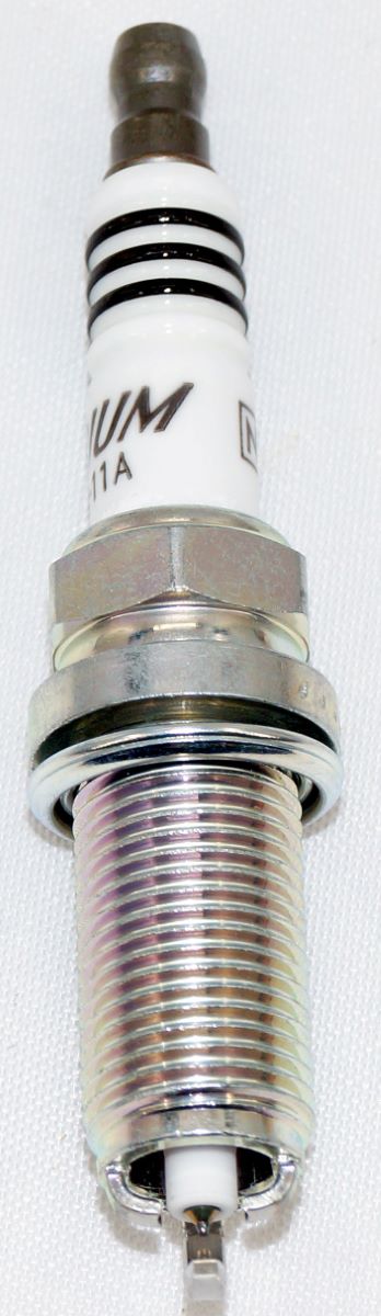 NGK 6858 Spark Plug Laser Iridium DFH6B11A