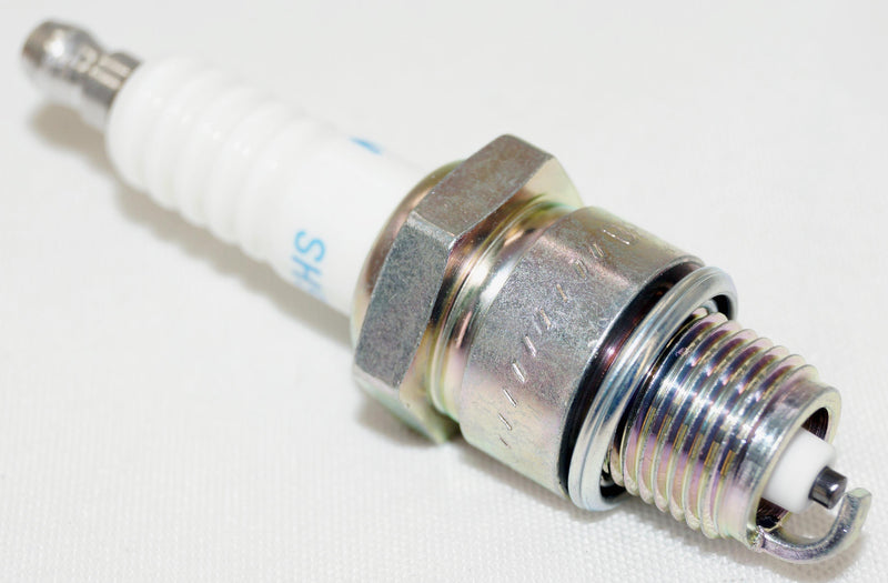 NGK 7022 Nickel Spark Plug Standard BPR6HS