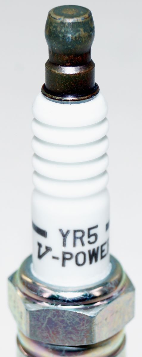 NGK 7052 YR5 V-Power Spark Plug