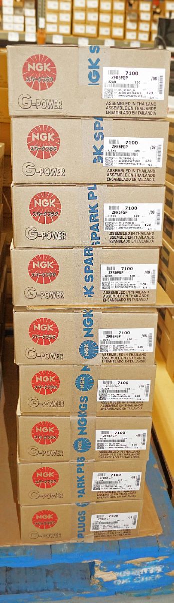 NGK 7100 Spark Plug G-Power Platinum ZFR6FGP Fast Free Shipping