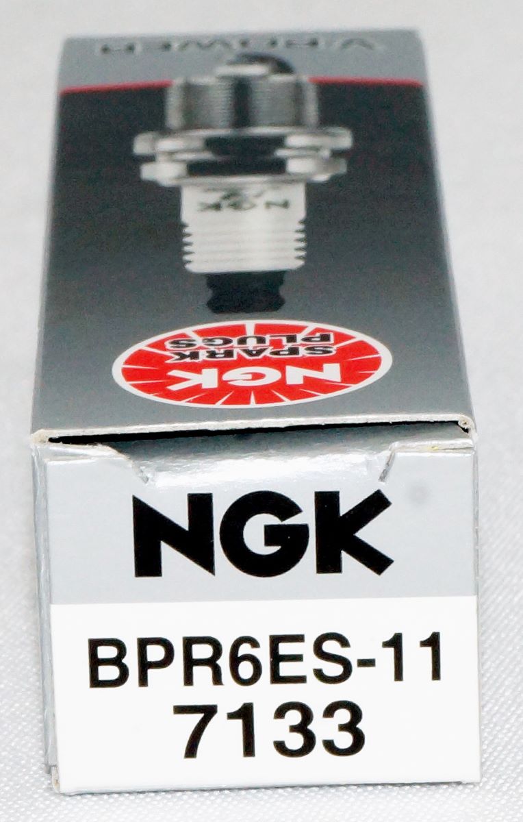 NGK 7133 Nickel Spark Plug Standard BPR6ES11