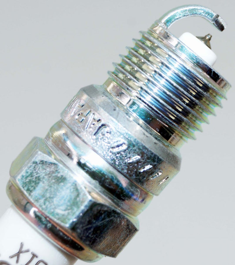 NGK 7177 UR5IX Iridium IX Spark Plug
