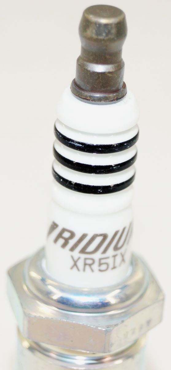 NGK 7355 Irdium Spark Plug XR5IX