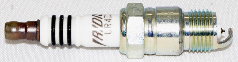 NGK 7401 UR4IX Iridium IX Spark Plug