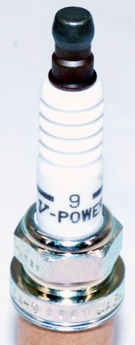 NGK 7405 R5672A-9 Racing Plug