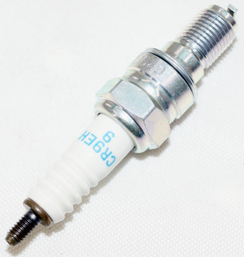 NGK 7502 CR9EH-9 Nickel Spark Plug