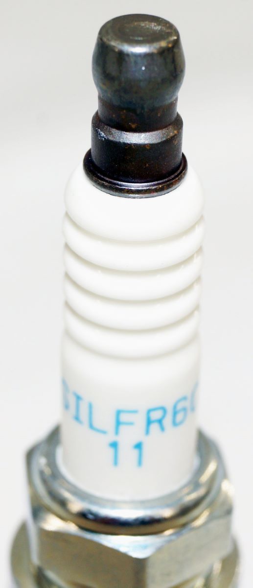 NGK 7505 Laser Iridium Spark Plug SILFR6C11