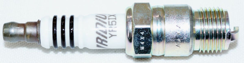 NGK 7516 YR5IX Iridium IX Spark Plug