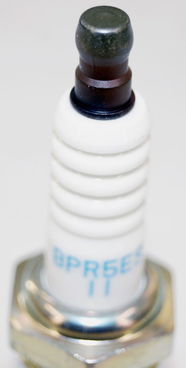 NGK 7634 Spark Plug BPR5ES11
