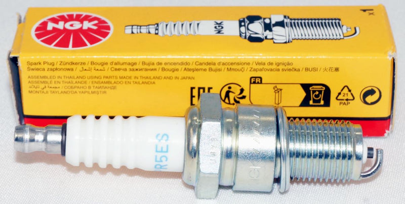 NGK Spark Plug 7734 with Removable Tip BPR5ES