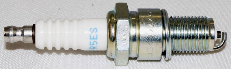 NGK Spark Plug 7734 with Removable Tip BPR5ES