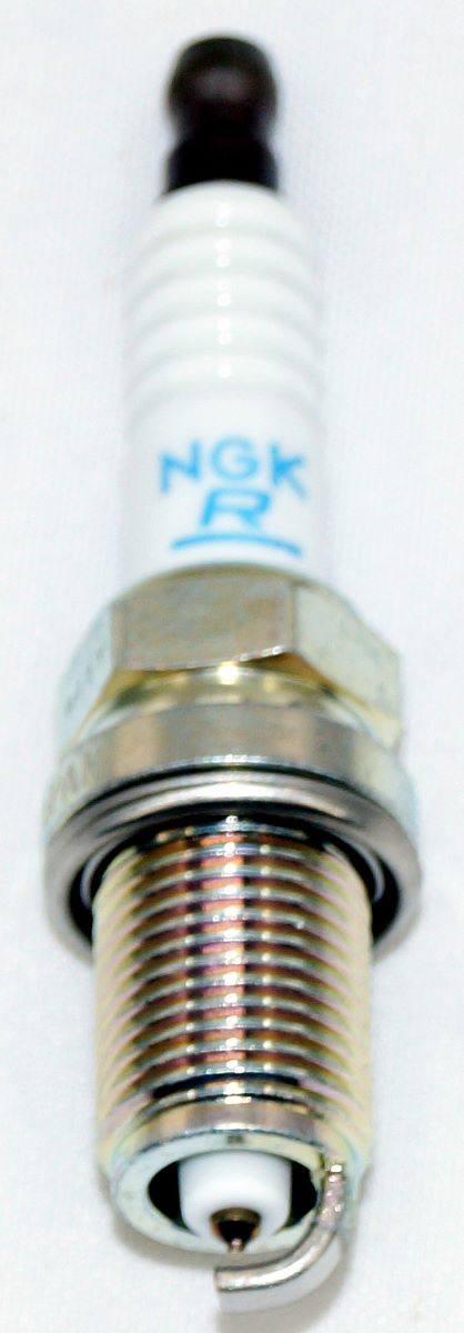 NGK 7772 Laser Platinum Spark Plug PFR7G11S