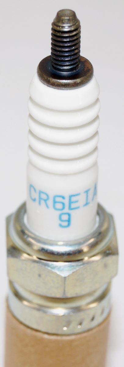 NGK 7967 Iridium Spark Plug CR6EIA9 09482-00590 38-0345 2103-0035
