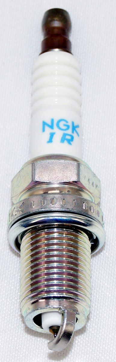 NGK 7994 Laser Iridium Spark Plug IFR5E11