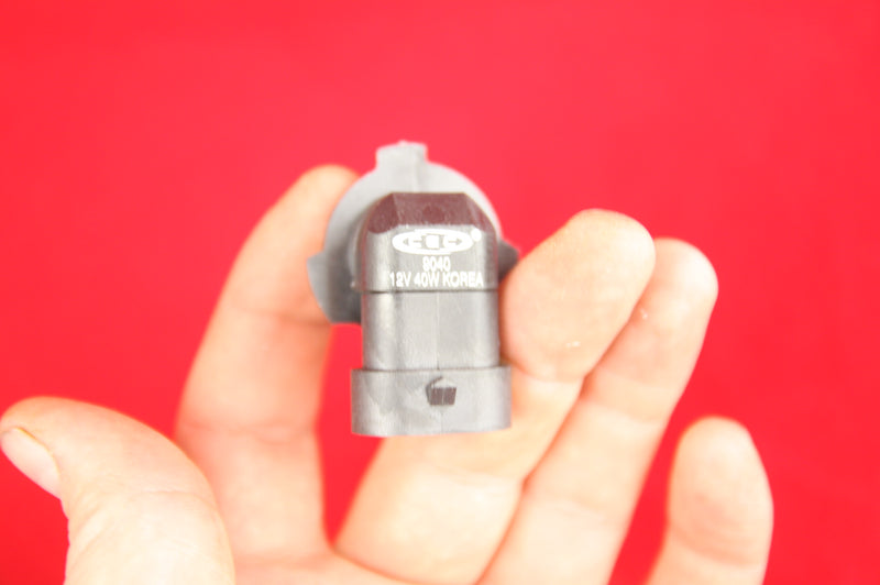 CEC Industries Halogen Standard Lamp 9040 Driving Light
