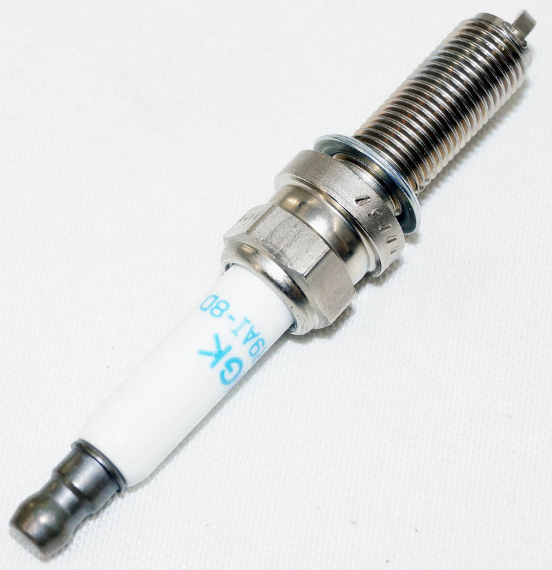 NGK 90526 LMAR9AI-8D Laser Iridium Spark Plug