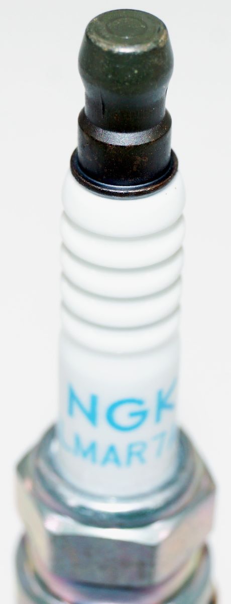 NGK 93675 SILMAR7A9S Laser Iridium Spark Plug