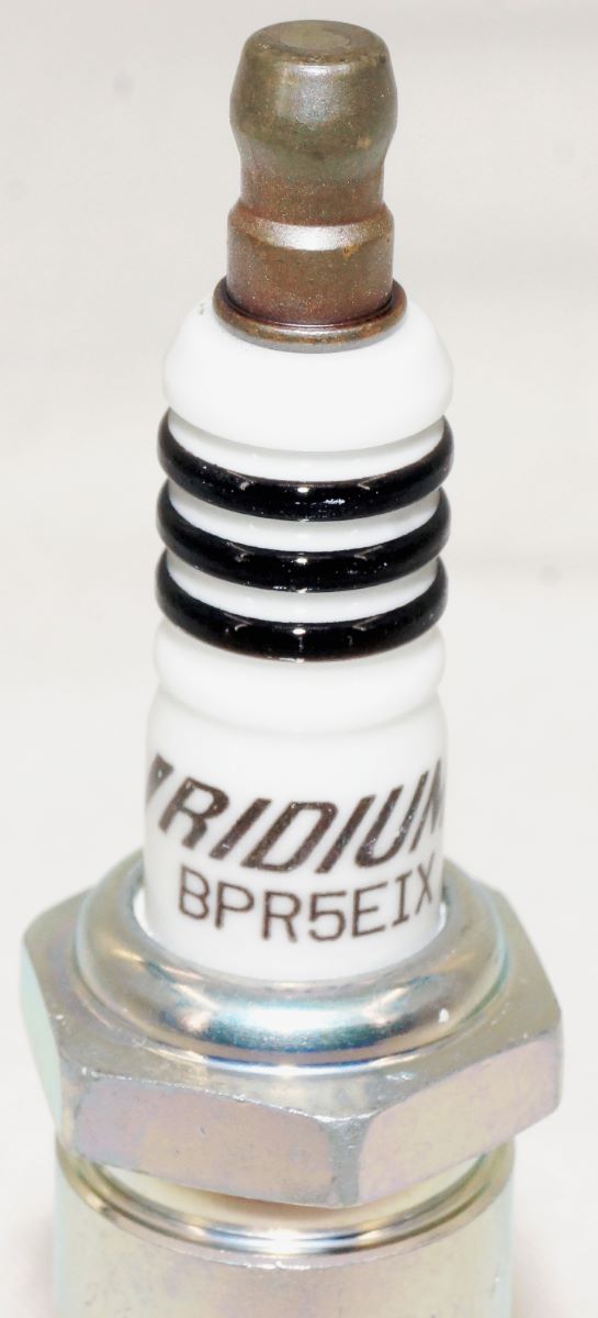 NGK 95525 BPR5EIX Iridium IX Spark Plug