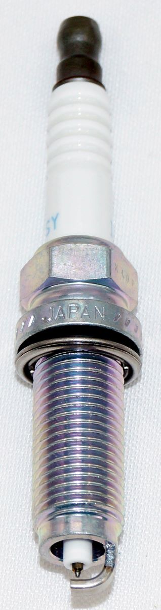 NGK 95660 Laser Iridium Spark Plug ILZKAR8J8SY for Honda CR-V Civic