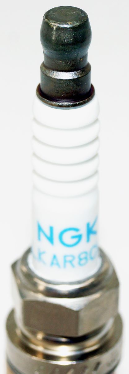NGK 96372 SILKAR8C6DS Laser Iridium Spark Plug