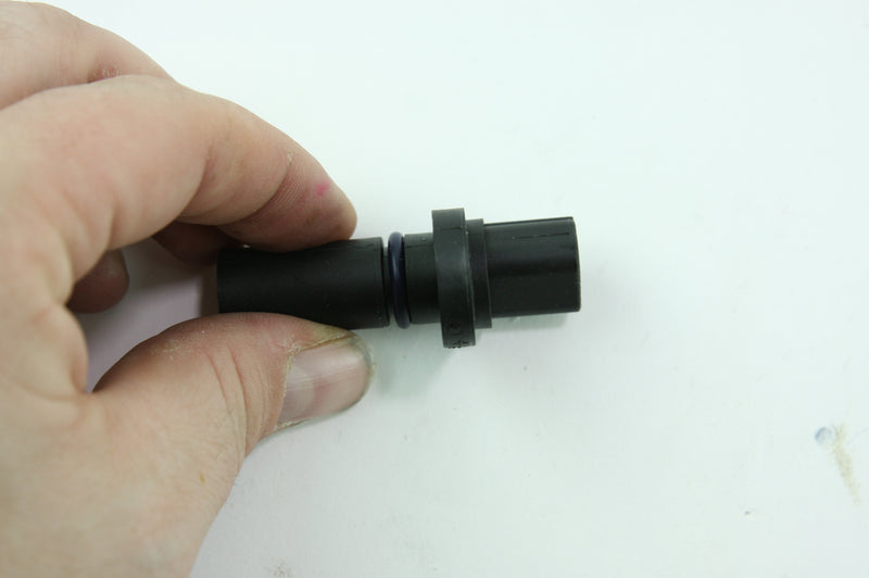 Motorcraft DU70 Engine Camshaft Position Sensor Ford 1W7Z6B288AB