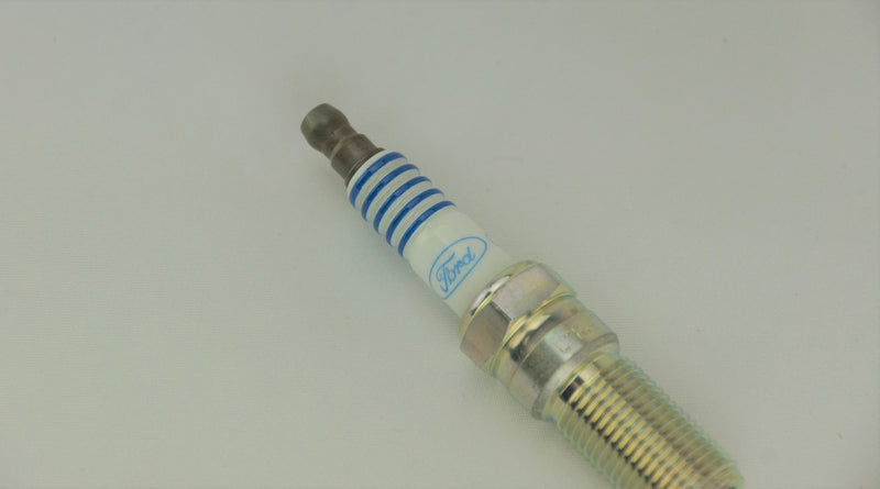 Motorcraft SP548X Platinum Spark Plug Ford CYFS12F1X SP548